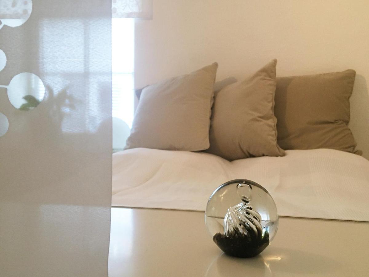 May-Apartment Koeln Zentrale Ferienwohnung Ngoại thất bức ảnh